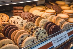 How do bakeries keep their cookies soft?